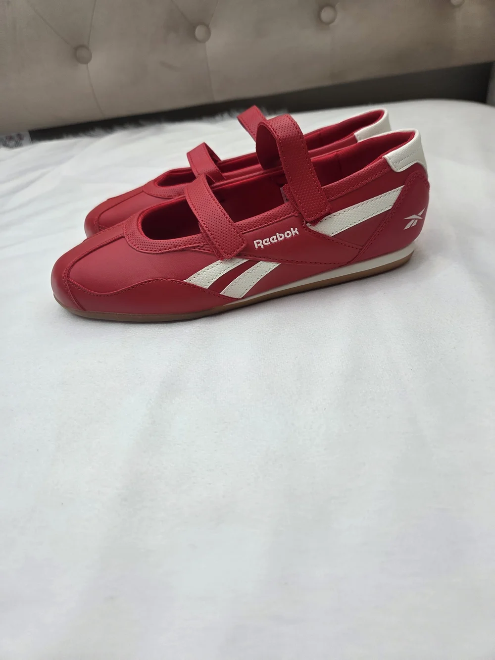 Reebok Women’s Red Mary Jane Double Strap Sneakers Shoes Size 6.5